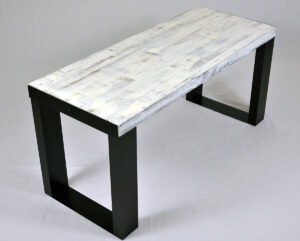 VINTAGE FINISH BENCH1