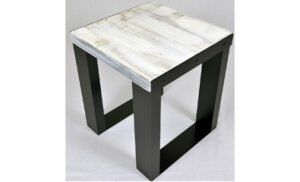 VINTAGE FINISH CHAIR1
